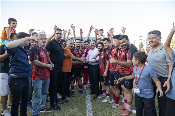 “30 Ağustos Ayvagediği- Fındıkpınarı Süper Kupa Finali” nde şampiyon Ayvagediği oldu