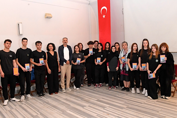 Osmangazi’de Yılın Aydın’ı Yaşar Kemal etkinlikleri