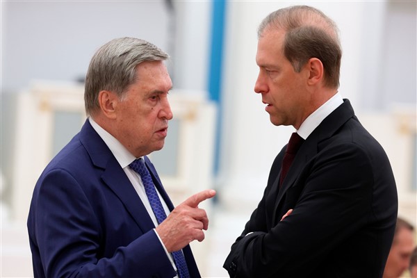 Ushakov: ABD’den Putin ve Trump görüşmesi için talep gelmedi