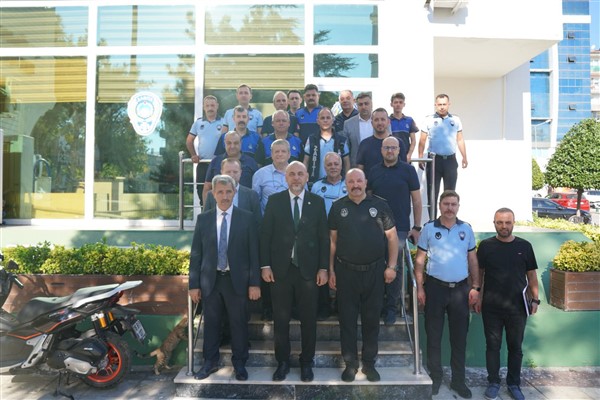 Başkan Aydın, zabıta personeliyle bir araya geldi