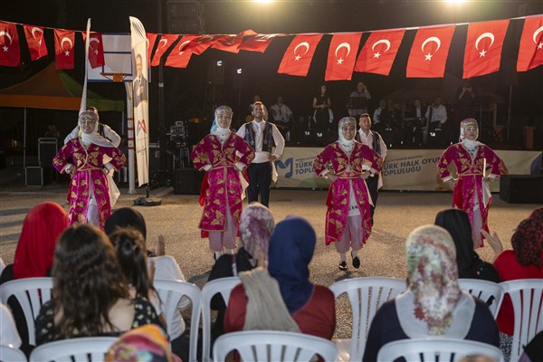 Mersin’de kültür ve sanat turu ilçelerde sürüyor
