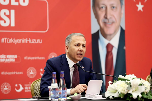 Yerlikaya, Menderes, Zorlu ve Polatkan’ı kabirleri başında andı