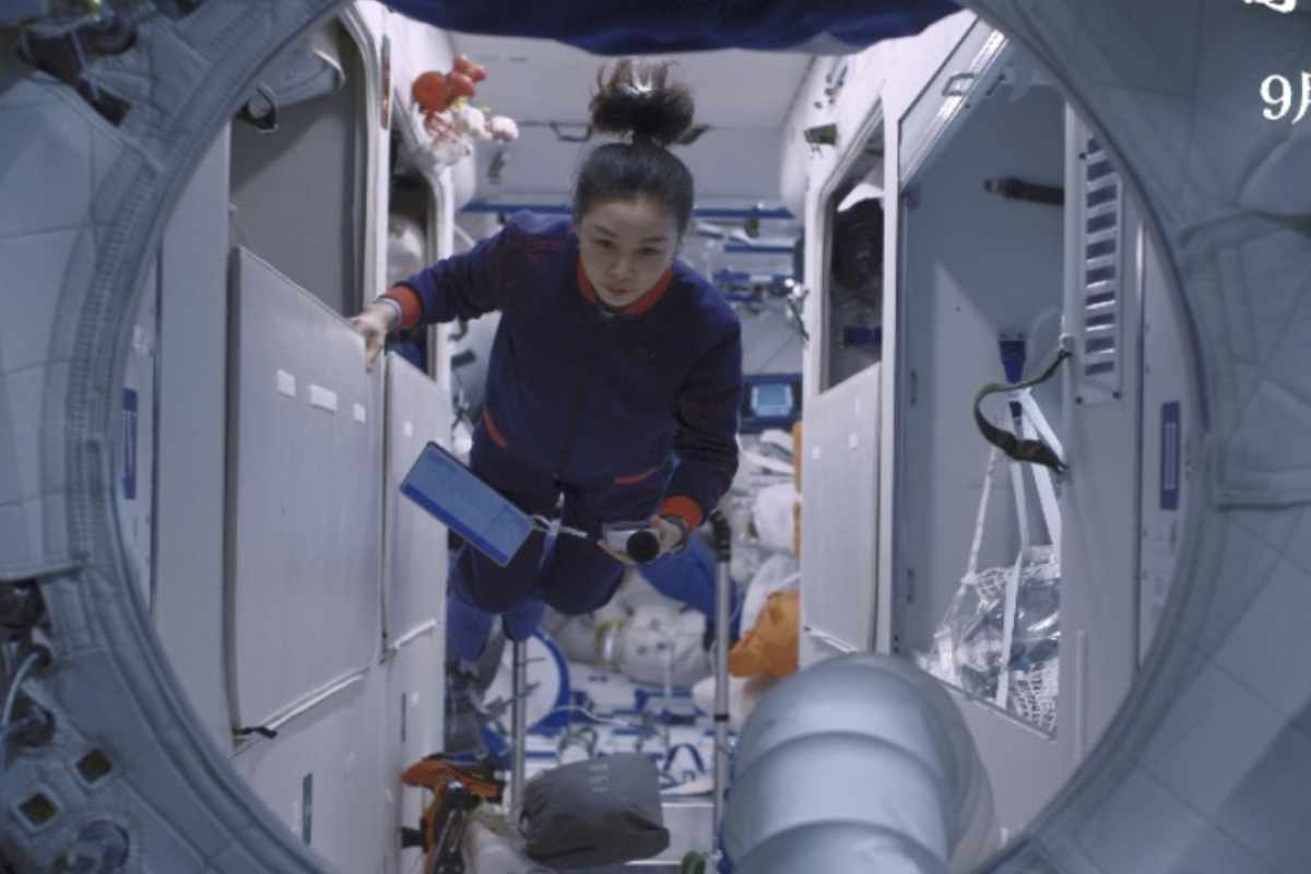 CMG yapımı“Shenzhou-13” belgeseli Paris ve Moskova’da tanıtıldı