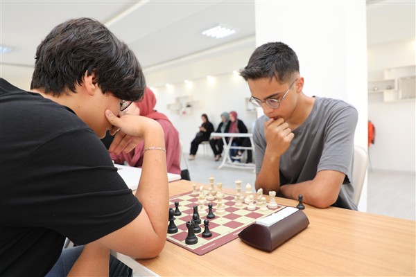 Bayburt’ta satranç turnuvası düzenlendi