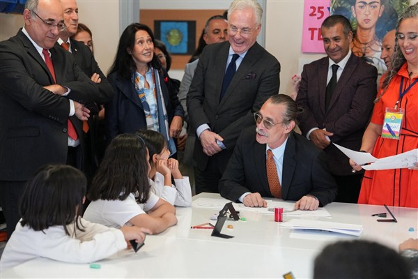 Başkan Beşikçioğlu: Bizim dünden daha fazla eğitime ihtiyacımız var