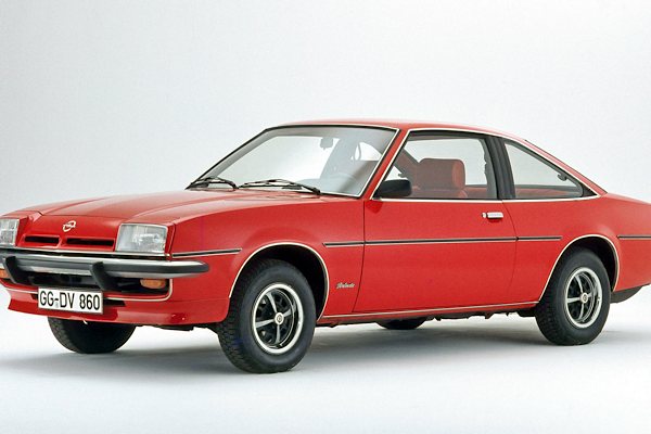 Opel Ascona B ve Manta B 50 yaşında