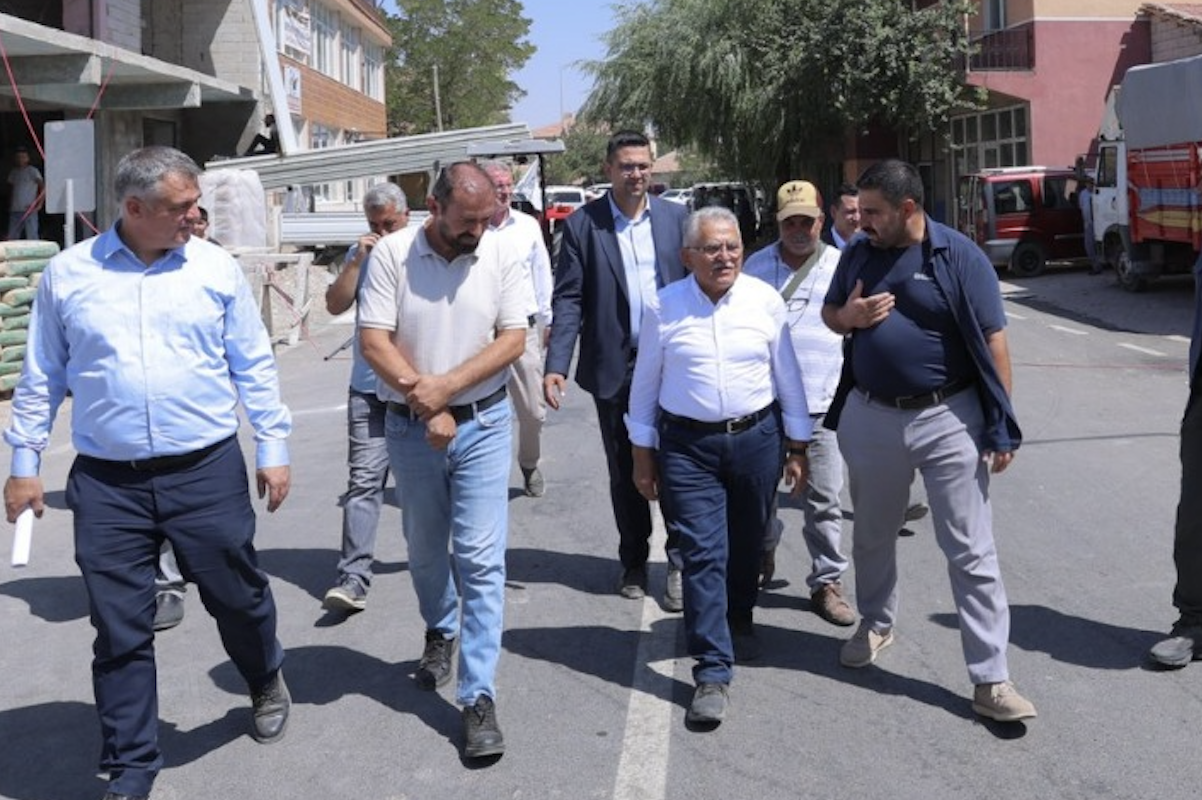 Büyükkılıç, Sarıoğlan’da 38 milyon TL’lik yatırımları inceledi