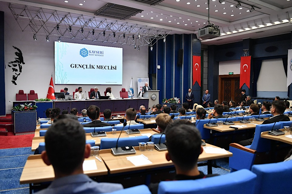 Kayseri’de Kent Konseyi Gençlik Meclisi kuruldu