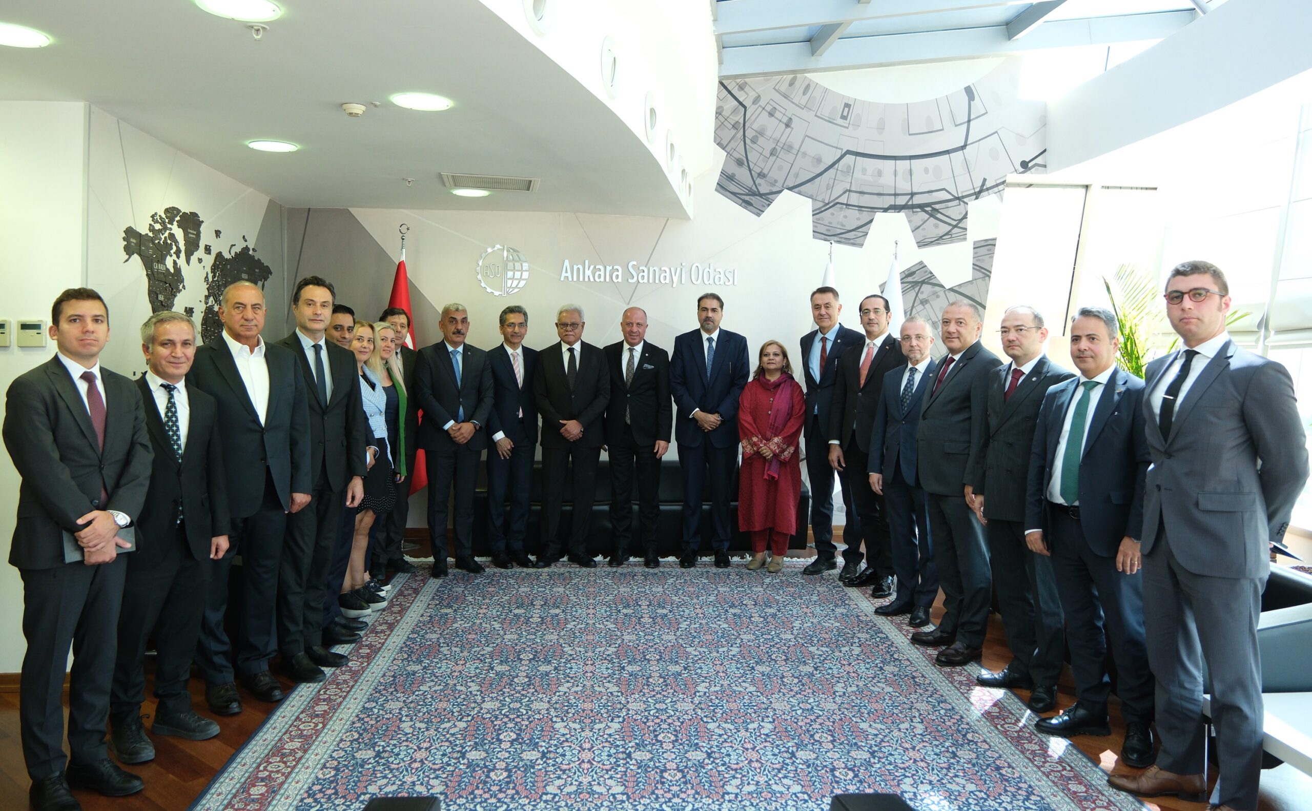 ASO’DA TÜRKİYE-PAKİSTAN EKONOMİK İŞ BİRLİĞİ VE YATIRIM FIRSATLARI GÜNDEMDE