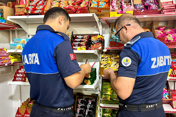 Erdemli’de okullarda kırtasiye ve kantin denetimi yapıldı