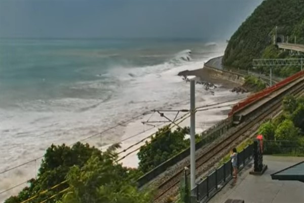 Filipinler, yaklaşan süper tayfun nedeniyle binlerce kişiyi tahliye ediyor