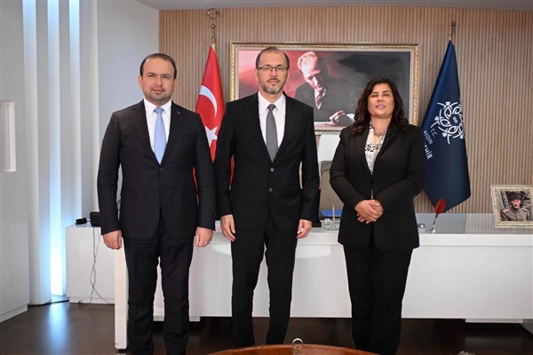 Başkan Çerçioğlu’na Sağlık Bakan Yardımcısı Nurullah Okumuş’tan ziyaret