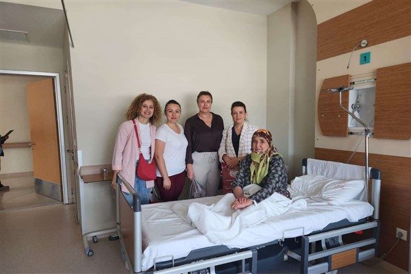 Orhangazi Belediyesi’nden hastalara moral ziyareti