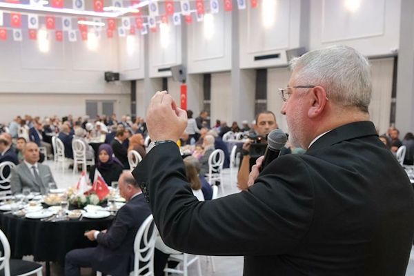 Çorum’da gaziler ve şehit aileleri için yemek düzenlendi