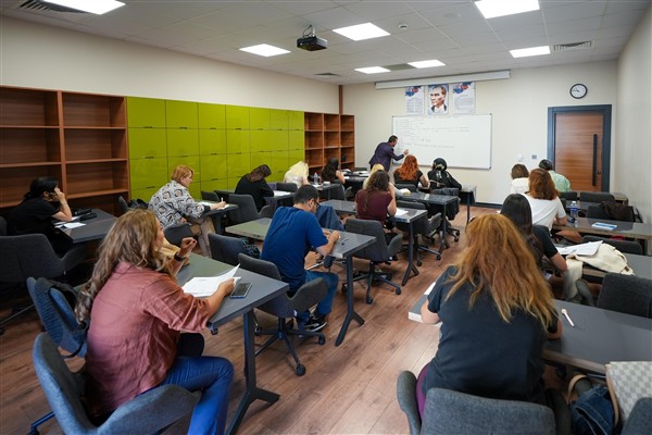 Maltepe Belediyesi’nden 3 dilde yabancı dil kursu