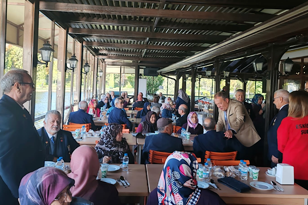 Eskişehir’de Gaziler Günü’nde şehit yakınları ve gazilere özel yemek