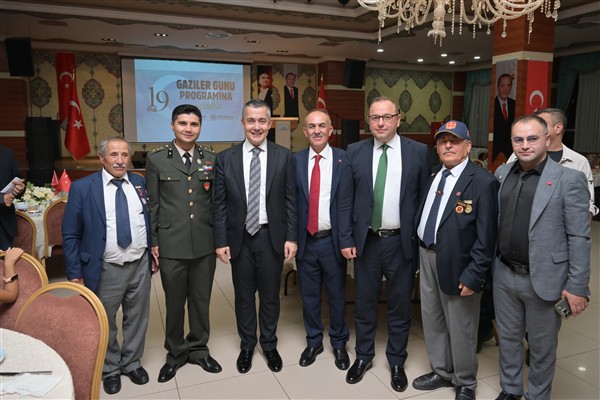 Aksoy: Yaptıkları fedakarlık hiçbir şekilde ödenemez