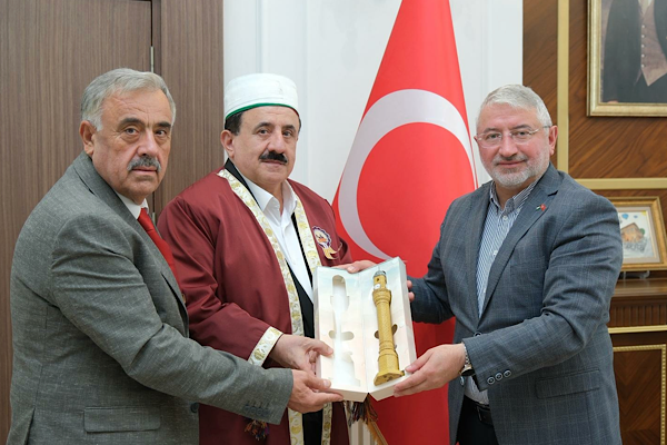 Yılın Ahisi’nden Başkan Aşgın’a ziyaret