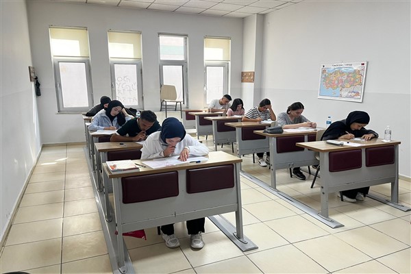 Çorum Belediyesi’nin düzenlenleyeceği YKS Hazırlık Kursları başvuruları tamamlandı