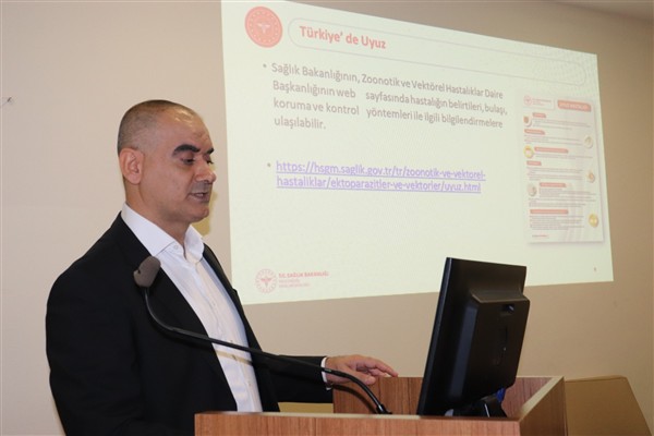 Prof. Dr. Aksoy: Uyuz bireysel değil toplumsal bir enfeksiyondur