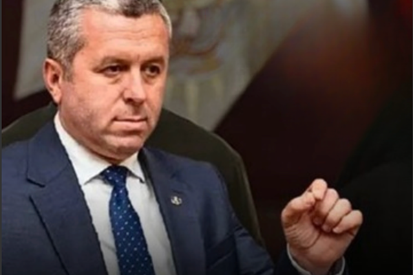 Yardımcıoğlu’ndan Patrikhane’ye uyarı