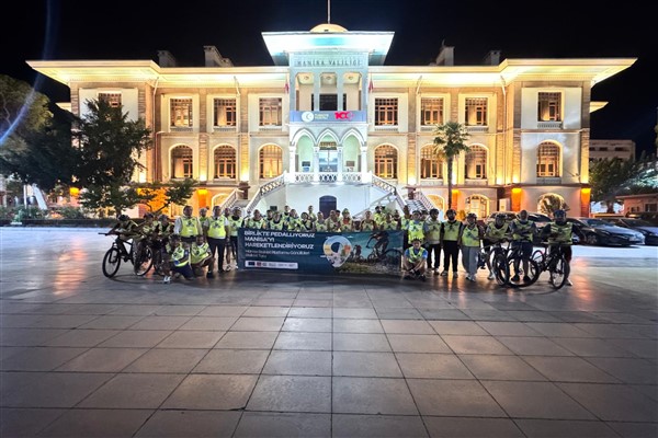 Manisalılar, sağlık ve hareket için bir araya geldi