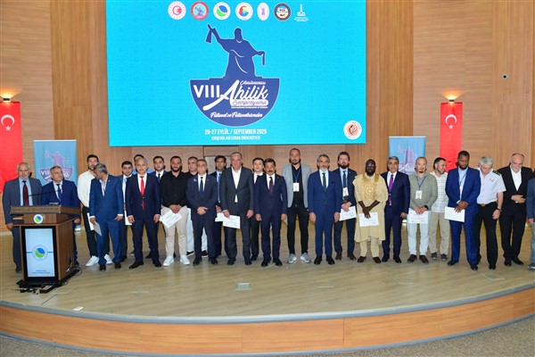 Kırşehir’de 8. Uluslararası Ahilik Sempozyumu gerçekleştirildi
