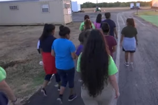 Mahkeme, ABD’de yüzlerce Guatemalalı çocuğun sınır dışı edilmesini durdurdu