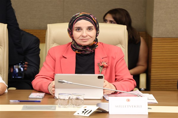 DEVA Partili Esen: Çocukların canı pahasına süren bu sistem değişmek zorunda