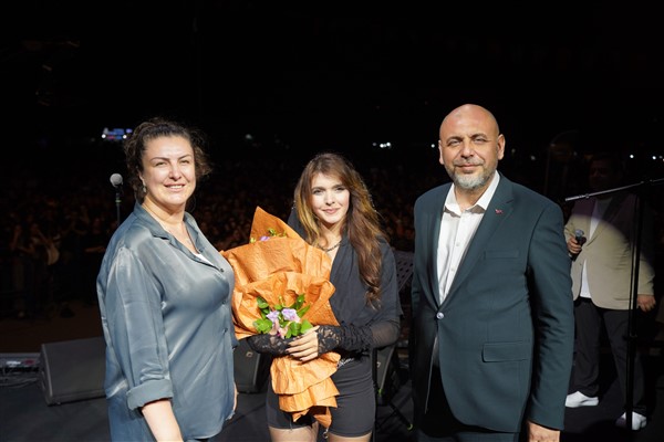 İznik’te gençler GaziFest’in tadını çıkardı