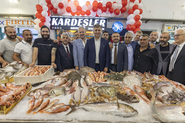 Tugay: Yeni sezon balıkçılarımıza bereket getirsin