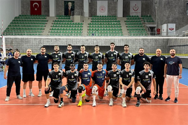 Osmangazi Belediyespor Erkek Voleybol Takımı, Fenerbahçe’yi mağlup etti