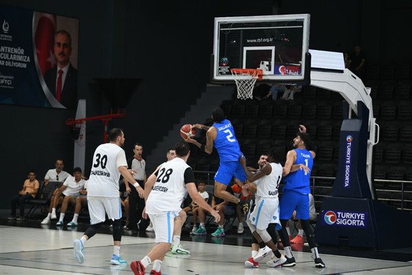 Çayırova Belediyesi, Balıkesir’i hazırlık maçında mağlup etti