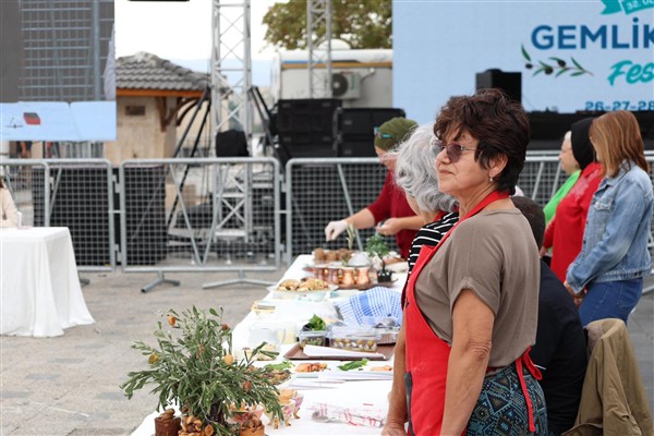 Gemlik’te Zeytinli Lezzetler Yarışması düzenlendi