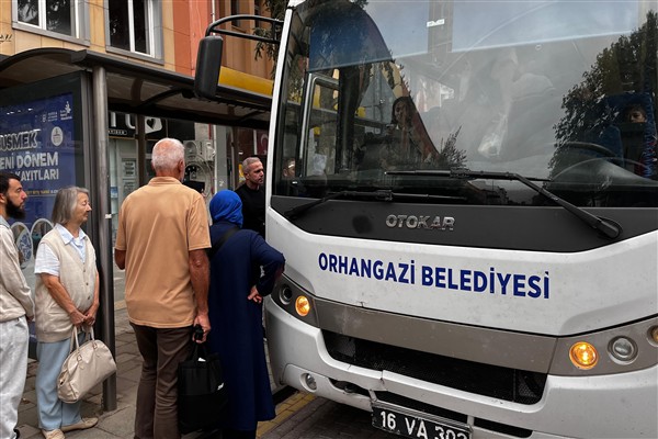 Orhangazi Belediyesi’nden engelli ve kanser hastalarına nakil hizmeti