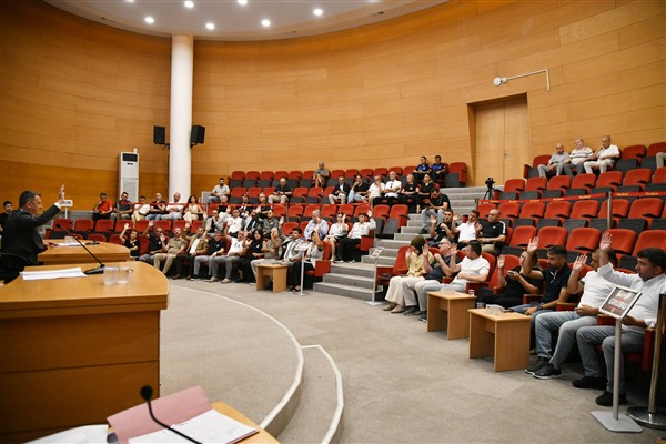 Akhisar Belediyesi’nin eylül ayı olağan meclis toplantısı yapıldı