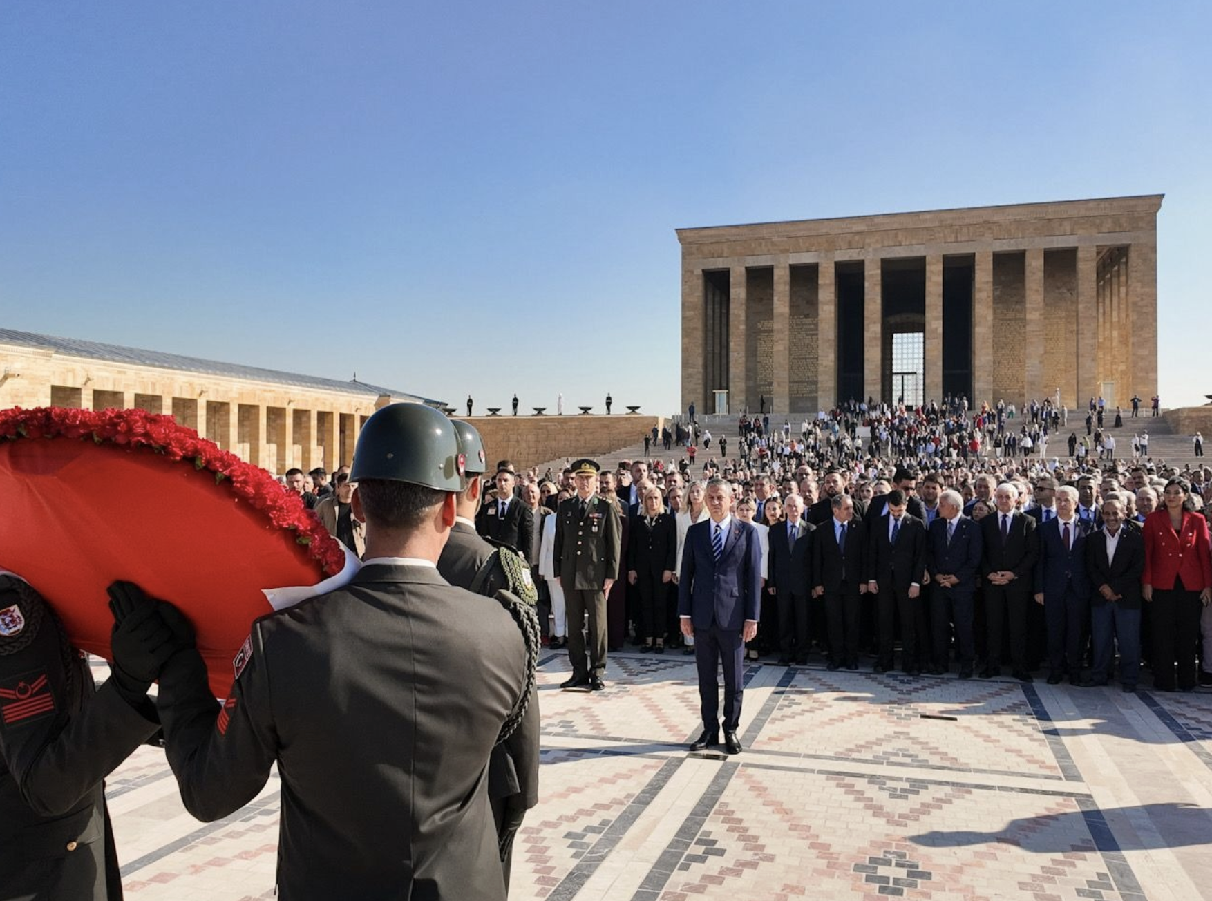 Beşikçioğlu, CHP’nin 102. Kuruluş yıldönümü programına katıldı