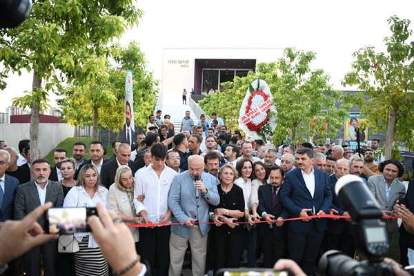 Ferdi Tayfur Müzesi açıldı