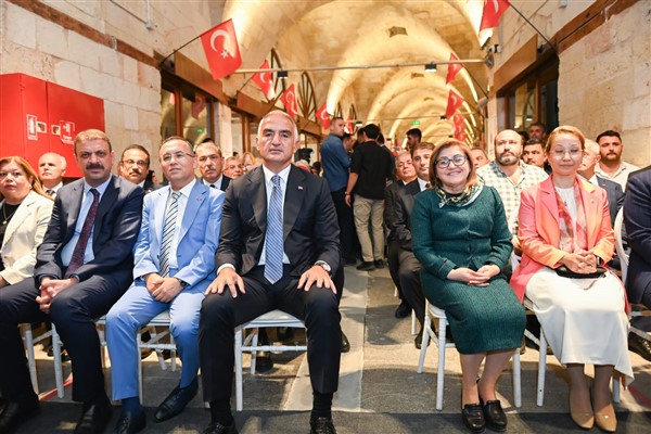 Gaziantep’te depremde zarar gören tarihi yapılar yeniden açıldı