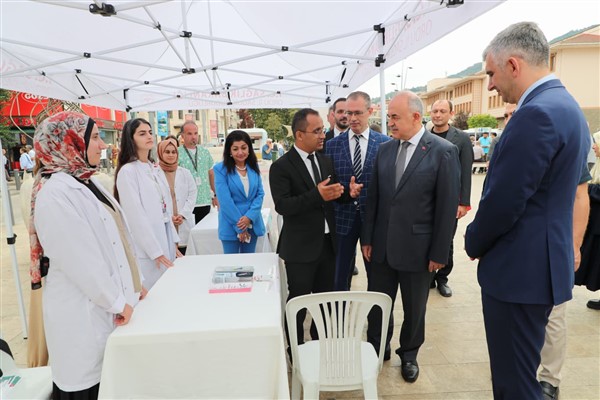Vali Erol, Halk Sağlığı Haftası kapsamında düzenlenen etkinliğe katıldı