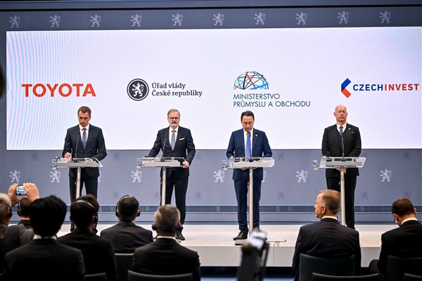 Fiala: Toyota, Kolin’de elektrikli otomobil üretimine başlayacak