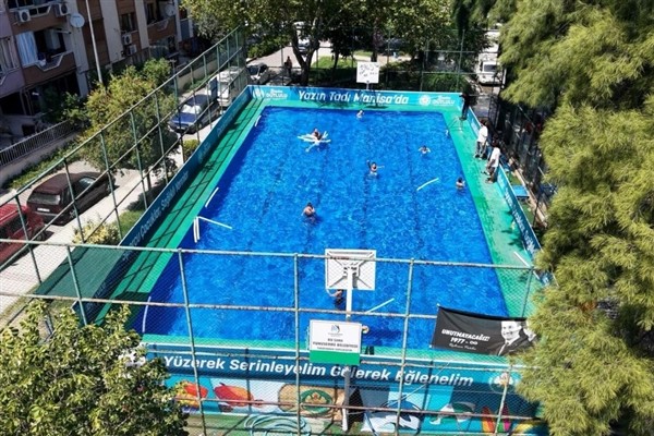 Manisa’da 6 bin 410 öğrenci yüzme kurslarında eğitim aldı