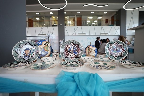 “Mavinin Lal Hali” sanatseverlerle buluştu