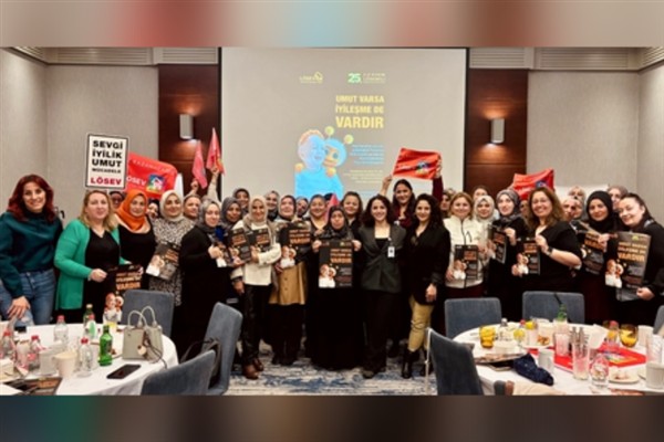 LÖSEV İstanbul Avrupa Yakası ailelerle keyifli kahvaltıda bir araya geldi