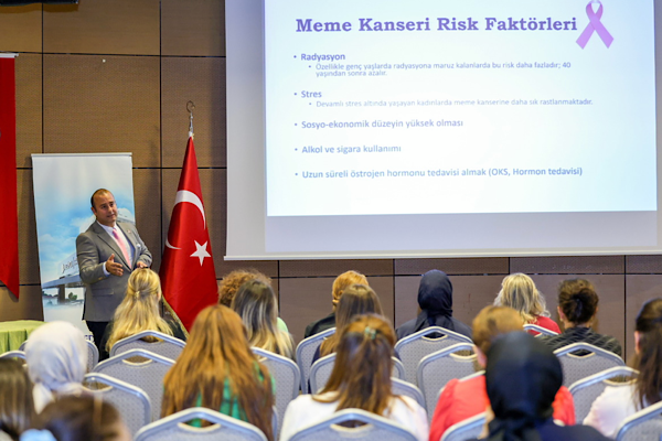 Küçükçekmece’den meme kanseri farkındalık semineri