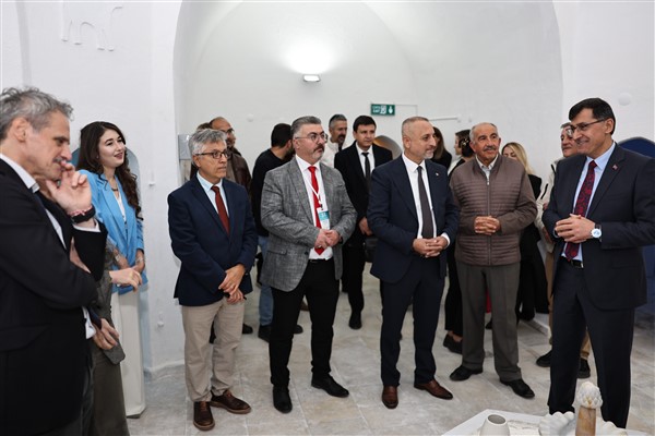 Çini Sanat Tasarım Sergisi açılışı gerçekleşti