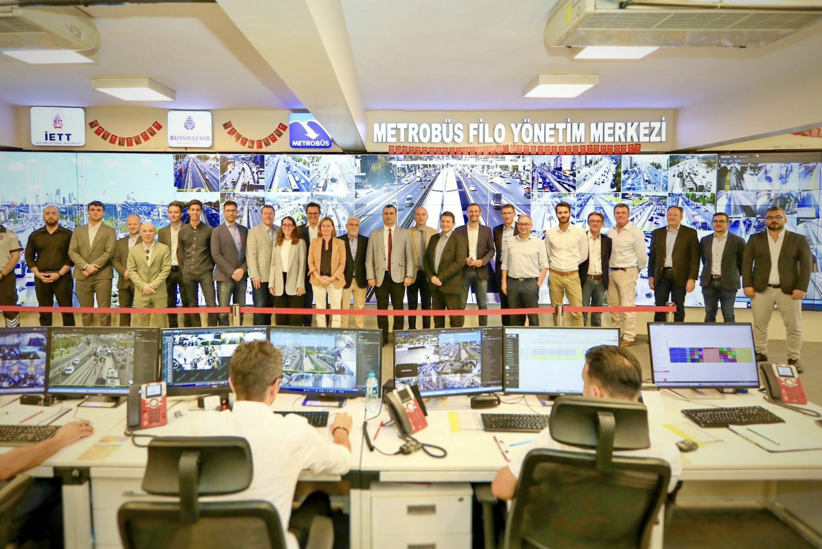 Paris heyetinden İETT ziyareti