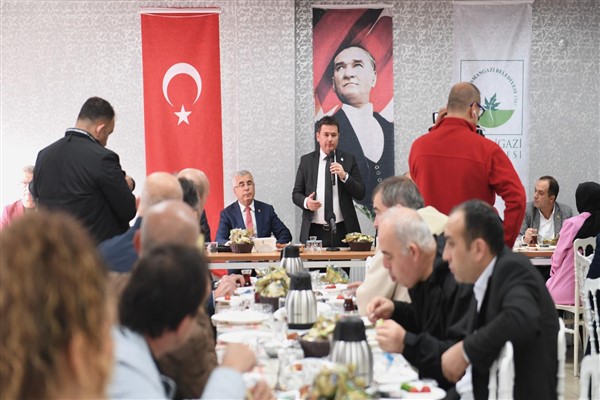 Başkan Aydın, Tuna Mahallesi’nde talepleri dinledi