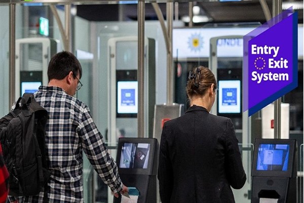 AB dışından gelenler için AB Biyometrik Sınır Kontrolleri bugün başlıyor