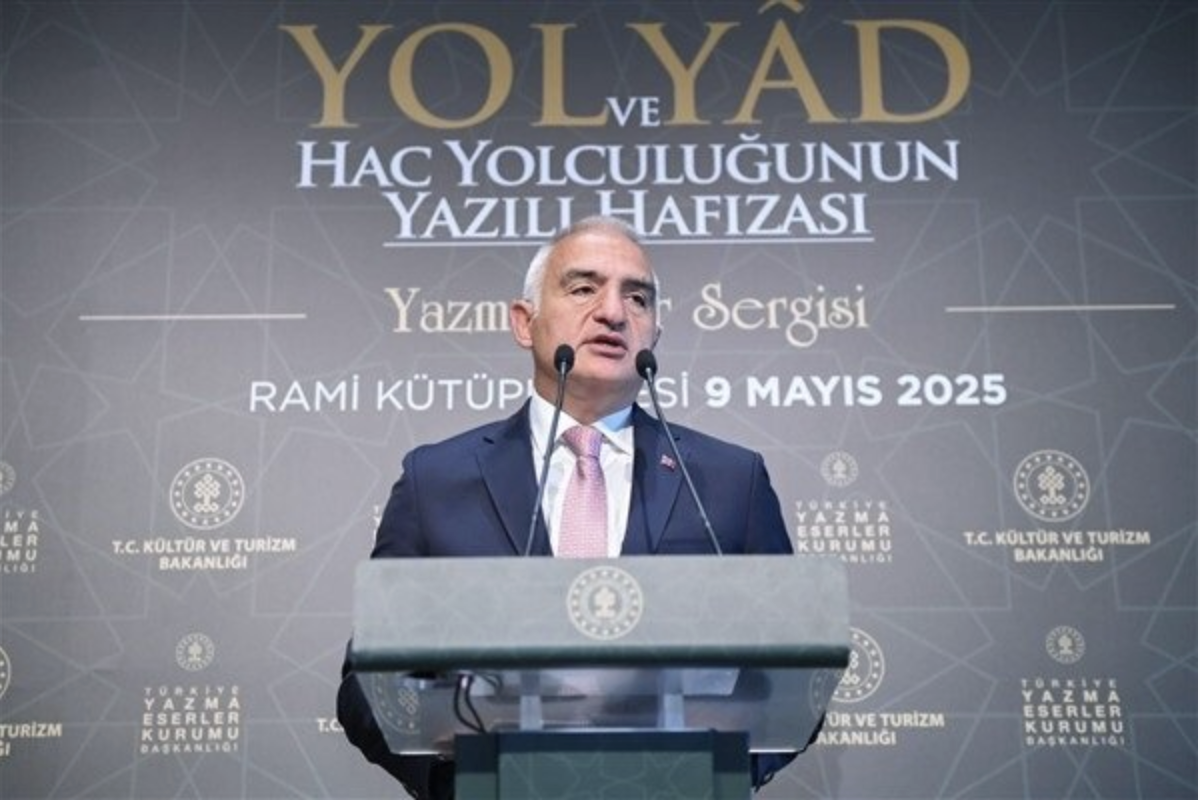 Bakan Ersoy: Kültür ve sanatı 50 ilde vatandaşlarımızla buluşturacağız